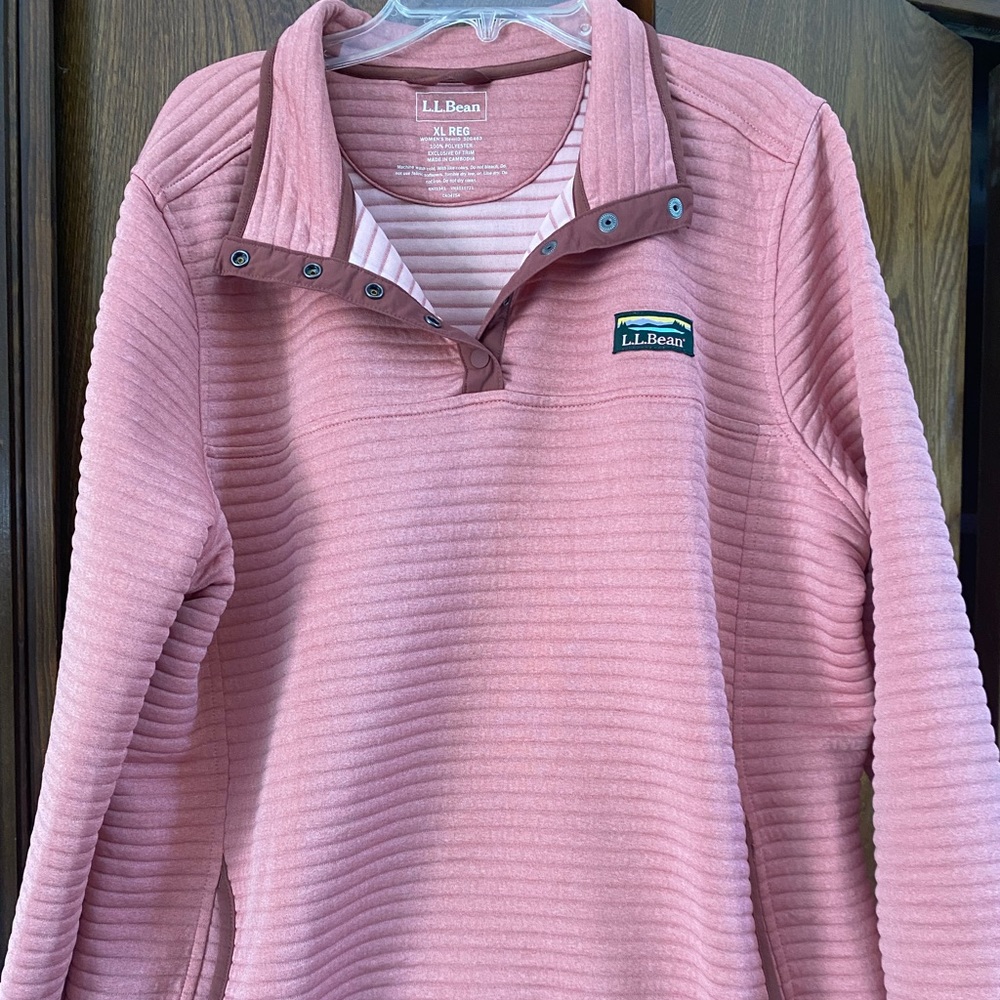 LLBean air light pullover.